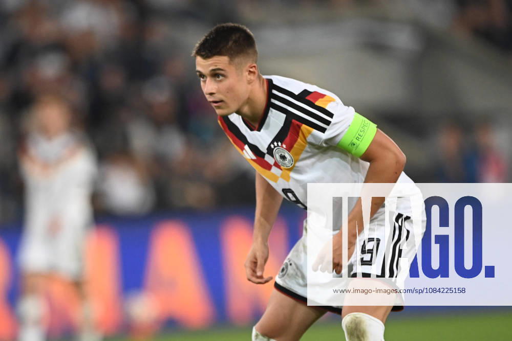 Nicolo TRESOLDI (GER) halbe Figur, Halbfigur, halber Koerper, Einzelbild, angeschnittenes Einzelmotiv, Fussball Laenderspiel, U21, U 21 EM-Qualifikation, Deutschland - Georgien 2-0 am 06.10.2026, Schueco-Arena Bielefeld, Â