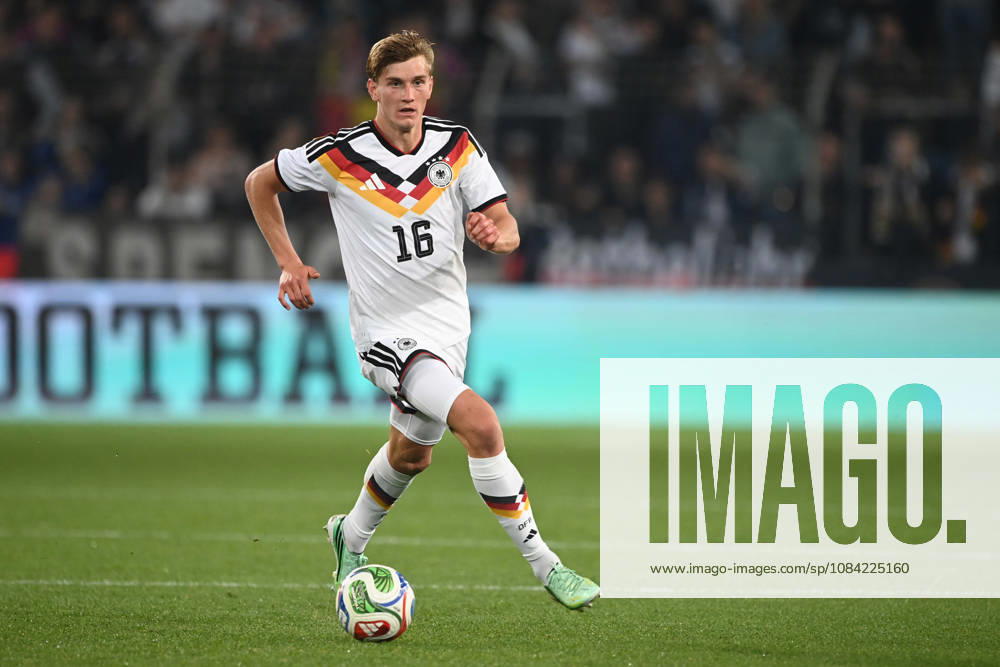 Aljoscha KEMLEIN (GER) Aktion, Einzelaktion Fussball Laenderspiel, U21, U 21 EM-Qualifikation, Deutschland - Georgien 2-0 am 06.10.2026, Schueco-Arena Bielefeld, Â