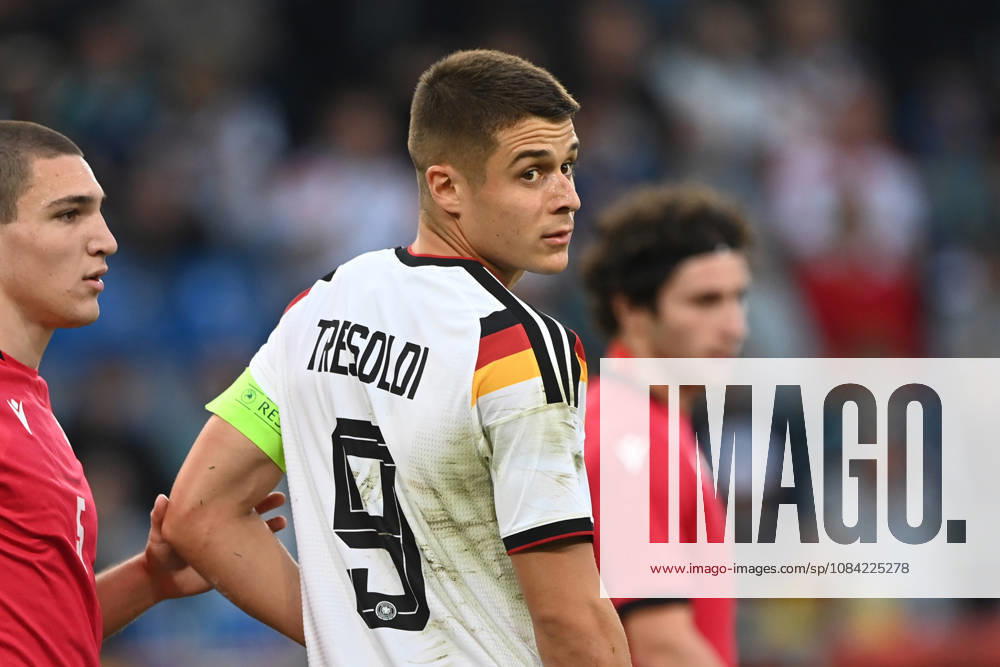Nicolo TRESOLDI (GER) halbe Figur, Halbfigur, halber Koerper, Einzelbild, angeschnittenes Einzelmotiv, Fussball Laenderspiel, U21, U 21 EM-Qualifikation, Deutschland - Georgien 2-0 am 06.10.2026, Schueco-Arena Bielefeld, Â