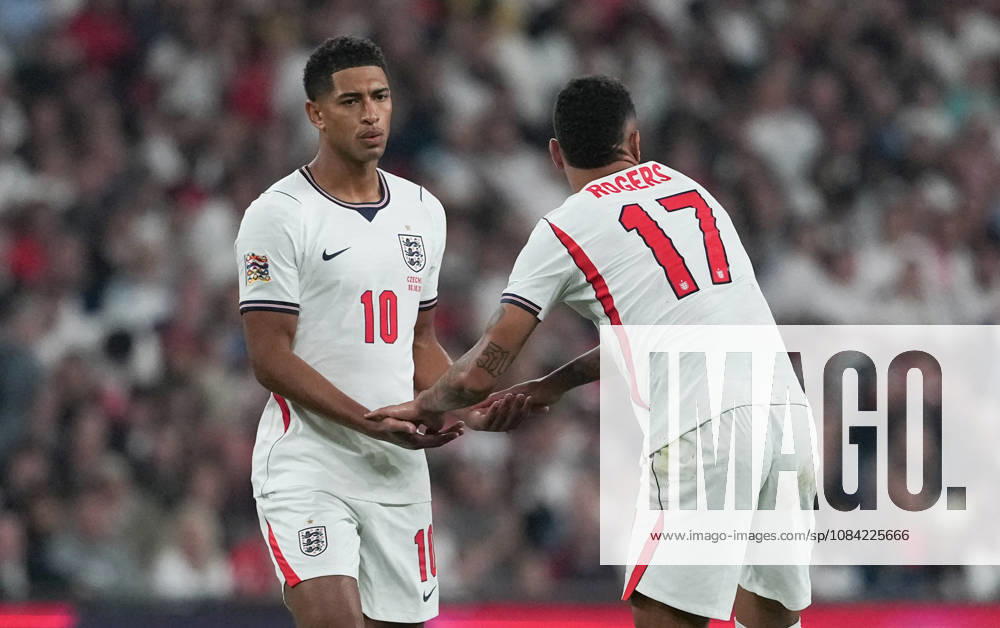 England v Czech Republic Group 3 UEFA Nations League - Season 2026 2027 - Wembley Stadium Jude Bellingham of England with Morgan Rogers during the England v Czech Republic UEFA Group 3 Nations League Match at Wembley Stadium London, Season 26 27, October 6 2026 London United Kingdom
