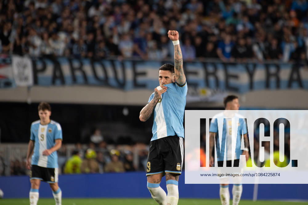 BUENOS AIRES, ARGENTINA 6 OCTOBER: Nicolas Otamendi, an Argentine player waves to the crowd after scoring a goal during a friendly match between Argentina and Benin at the Estadio Monumental Antonio V. Liberti on 6 October 2026 in Buenos Aires, Argentina.
