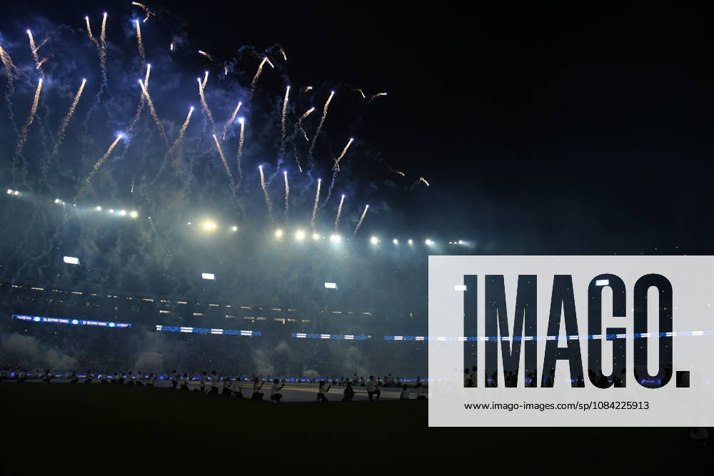 firework and drone light show during the Lionel Messi of Argentina addresses, speak to the crowd after his final international appearance the International Friendly, Länderspiel, Nationalmannschaft match between Argentina and Benin at Estadio Mas Monumental on October 06, 2026 in Buenos Aires, Argentina. Photo by SFSI Argentina national team, Nationalteam v Benin