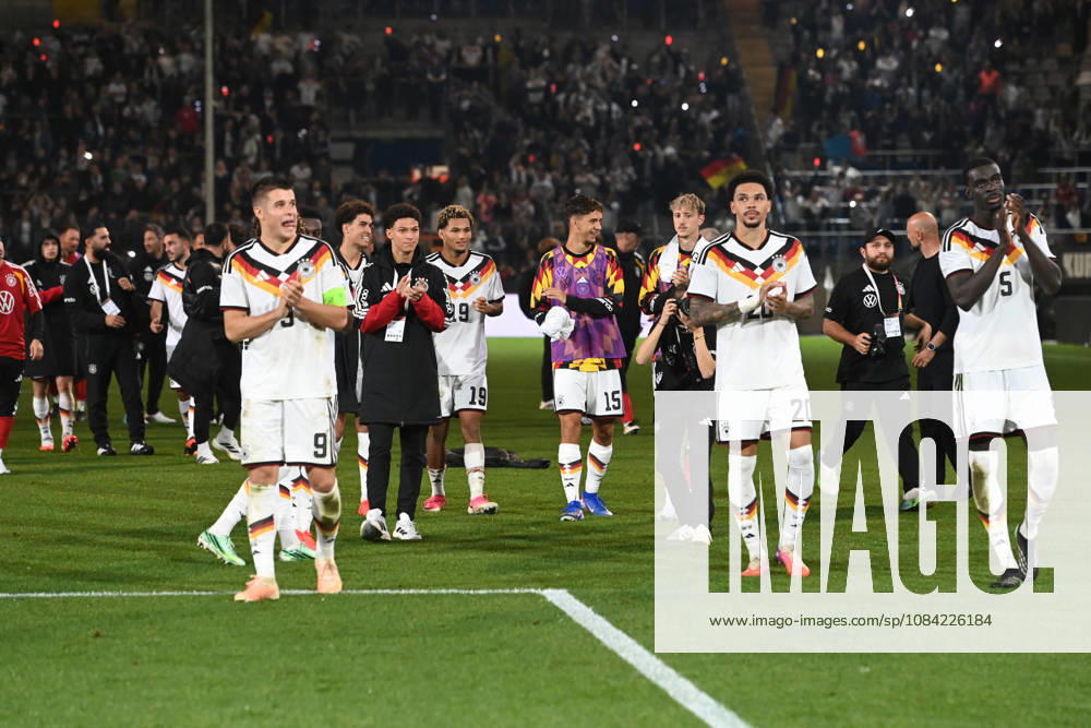 Schlussjubel, Jubel, jubeln, Freude, cheers, Deutschland, -links Nicolo TRESOLDI (GER) Fussball Laenderspiel, U21, U 21 EM-Qualifikation, Deutschland - Georgien 2-0 am 06.10.2026, Schueco-Arena Bielefeld, Â