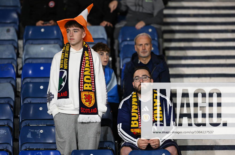 Glasgow, Scotland, 6th October 2026. Scotland fans during the Scotland vs Slovenia UEFA Nations League match at Hampden Park, Glasgow. Picture credit should read: Neil Hanna Sportimage . SPI_112_NH_Scotland_Slovenia SPI-5054-0112