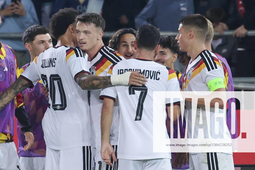 Dzenan Pejcinovic (Germany) celebrates his goal with teammates during the UEFA Under21 EURO Qualifier, EM, Europameisterschaft between Germany U21, U 21 and Georgia U21 at Almstadion on October 6, 2026 in Bielefeld, Germany. (Photo by Marco Steinbrenner DeFodi Images) -