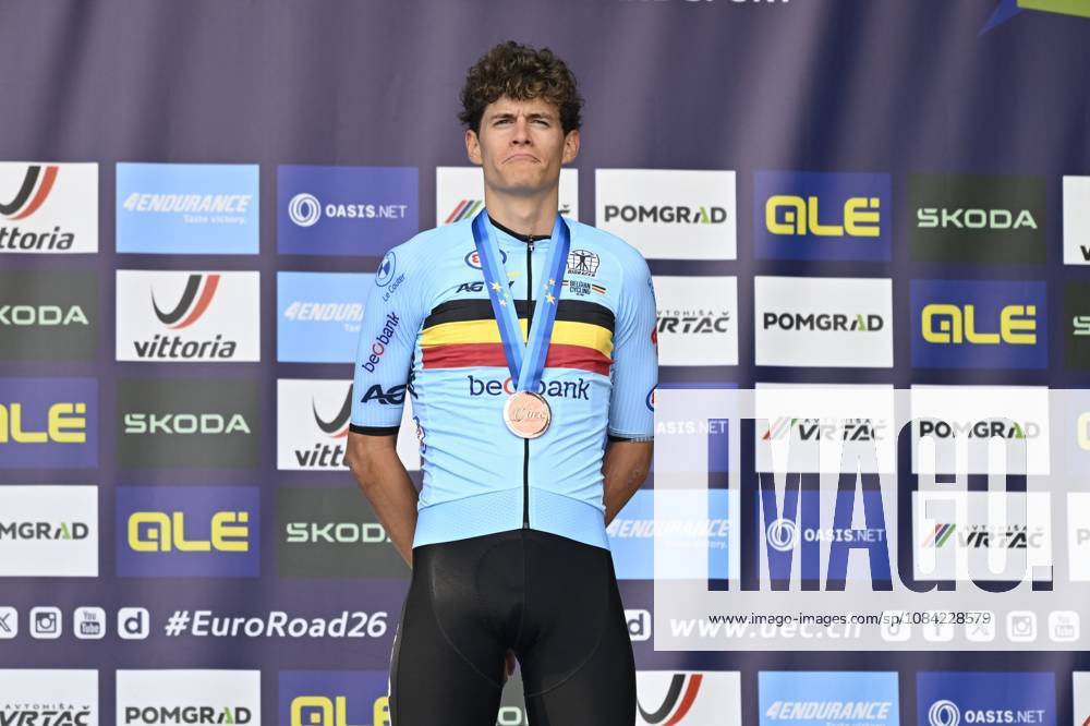 UEC 2026 Road European Championships Ljubljana 07 10 2026 SENCUR, SLOVENIA - OCTOBER 07 : bronze medal De smet Vic (BEL) pictured during the podium ceremony of the Individual Time Trial Men Junior at the 2026 UEC Road European Championships. An UCI Continental Championships time trial cycling race with start and finish in Sencur on October 7, 2026 in Sencur, Slovenia, 07 10 2026 Sencur Slovenia