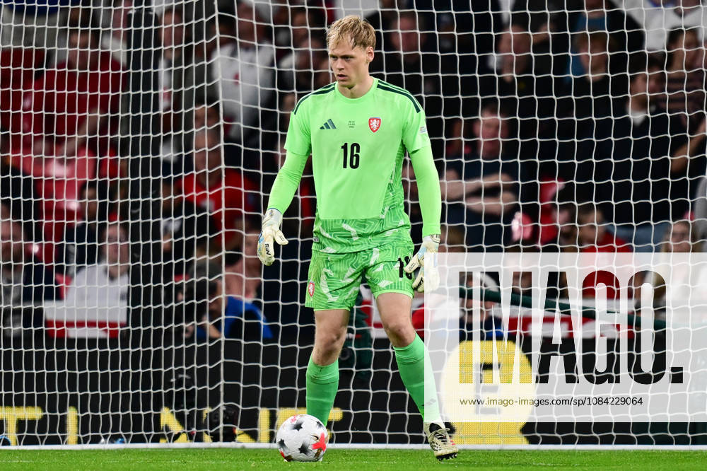 England v Czechia, UEFA Nations League Czechia goalkeeper Lukas Hornicek (16) during the UEFA Nations League match between England and Czechia at Wembley Stadium, London, UK on 6 October 2026. London Wembley Stadium Greater London UK Editorial use only ,