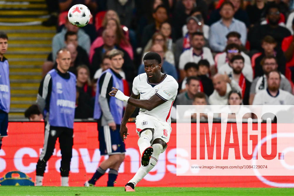 England v Czechia, UEFA Nations League England defender Marc Guehi (6) looks to release the ball during the UEFA Nations League match between England and Czechia at Wembley Stadium, London, UK on 6 October 2026. London Wembley Stadium Greater London UK Editorial use only ,