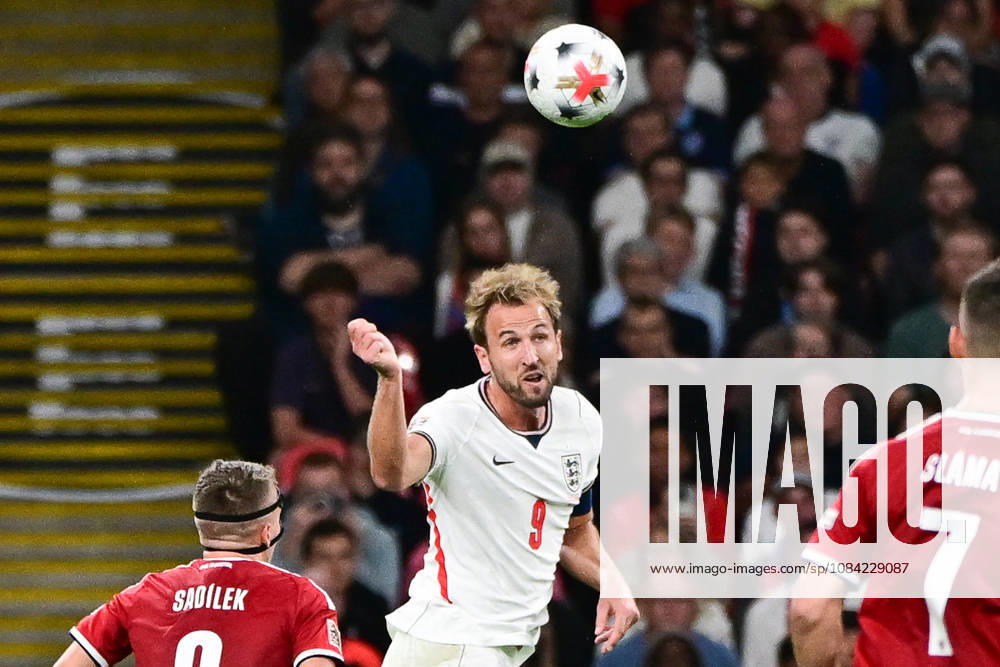 England v Czechia, UEFA Nations League England forward Harry Kane (9) heads the ball during the UEFA Nations League match between England and Czechia at Wembley Stadium, London, UK on 6 October 2026. London Wembley Stadium Greater London UK Editorial use only ,