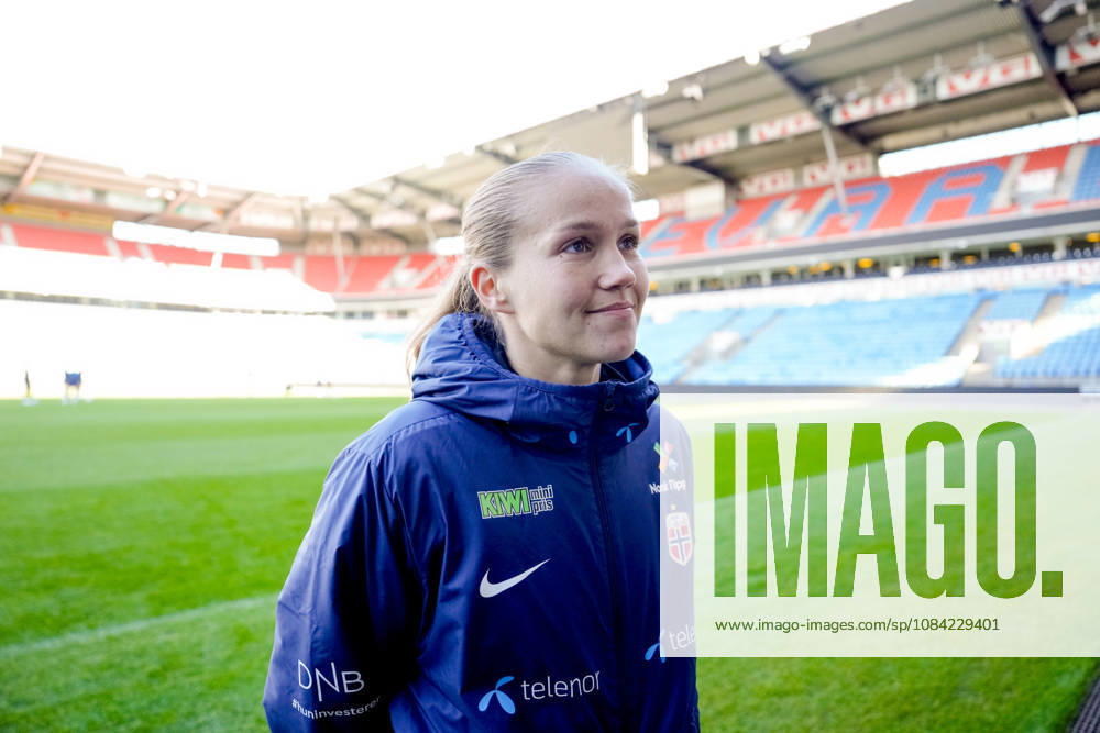 Women s National Soccer Team Prepares for World Cup Qualifiers Oslo, October 7, 2026 Guro Reiten during a press conference at Ullevaal Stadium, before the World Cup qualifier against Romania. The matches will be played on October 9 at Arcul de Triumf Stadium in Bucharest and on October 13 at Ullevaal Stadium in Oslo. Photo: Beate Oma Dahle, NTB, Oslo, Norway. . RESTRICTED USE FOR BETTING COMPANIES.