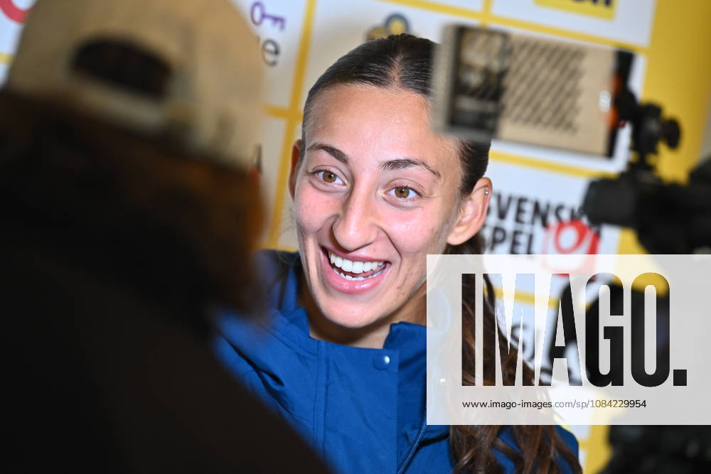 STOCKHOLM, SWEDEN 20261007 Amanda Nildà n at a press conference, PK, Pressekonferenz after the women s national team, Nationalteam s training on Bosön ahead of the playoff for the 2027 World Cup. STOCKHOLM SWEDEN