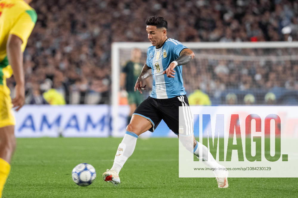 Enzo Fernandez of Argentina passes the ball during the International Friendly, Länderspiel, Nationalmannschaft football match between Argentina and Benin, at the Estadio Monumental Antonio V. Liberti, on October 6, 2026, in Buenos Aires, Argentina. Richard Callis Fotoarena (Richard Callis SPP)
