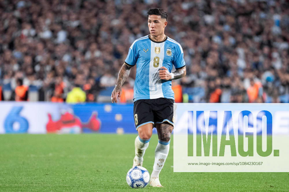 Enzo Fernandez of Argentina runs with the ball during the International Friendly, Länderspiel, Nationalmannschaft football match between Argentina and Benin, at the Estadio Monumental Antonio V. Liberti, on October 6, 2026, in Buenos Aires, Argentina. Richard Callis Fotoarena (Richard Callis SPP)