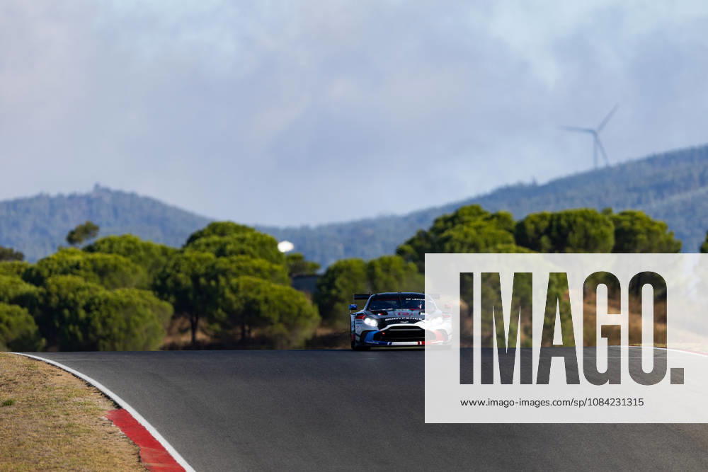 AUTO - ELMS - 4 HOURS OF PORTIMAO 2026 59 MCINTOSH Anthony (usa), FOSSARD Marius (fra), HASSE CLOT Valentin (fra), Racing Spirit of LÃ man, Aston Martin Vantage AMR LMGT3, LMGT3, action during the 4 Hours of Portimao 2026, 6th round of the 2026 European Le Mans Series on the Autodromo Internacional do Algarve from October 8 to 10, 2026 in Portimao, Portugal -