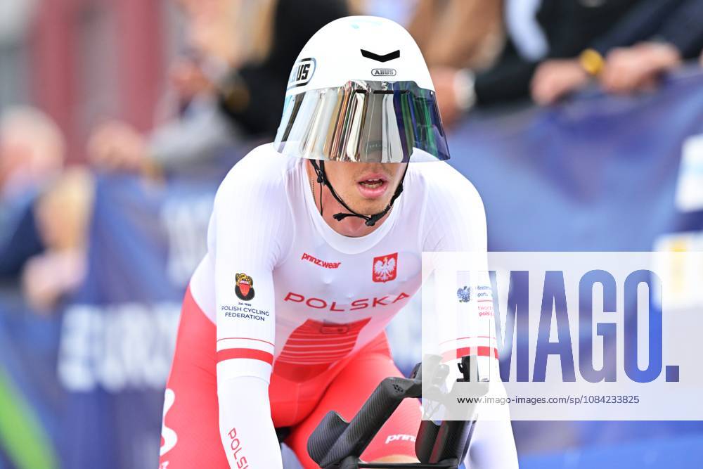 Poland s Filip Maciejuk crosses the finish line of the Men Elite Individual Time Trial race (22km) at the cycling UEC Road European Championships, in Ljubljana, Slovenia, on Wednesday 7 October 2026. The UEC Road European Championships are taking place from 02 to 07 October in Ljubljana, Slovenia. DAVIDxPINTENS x189066166x