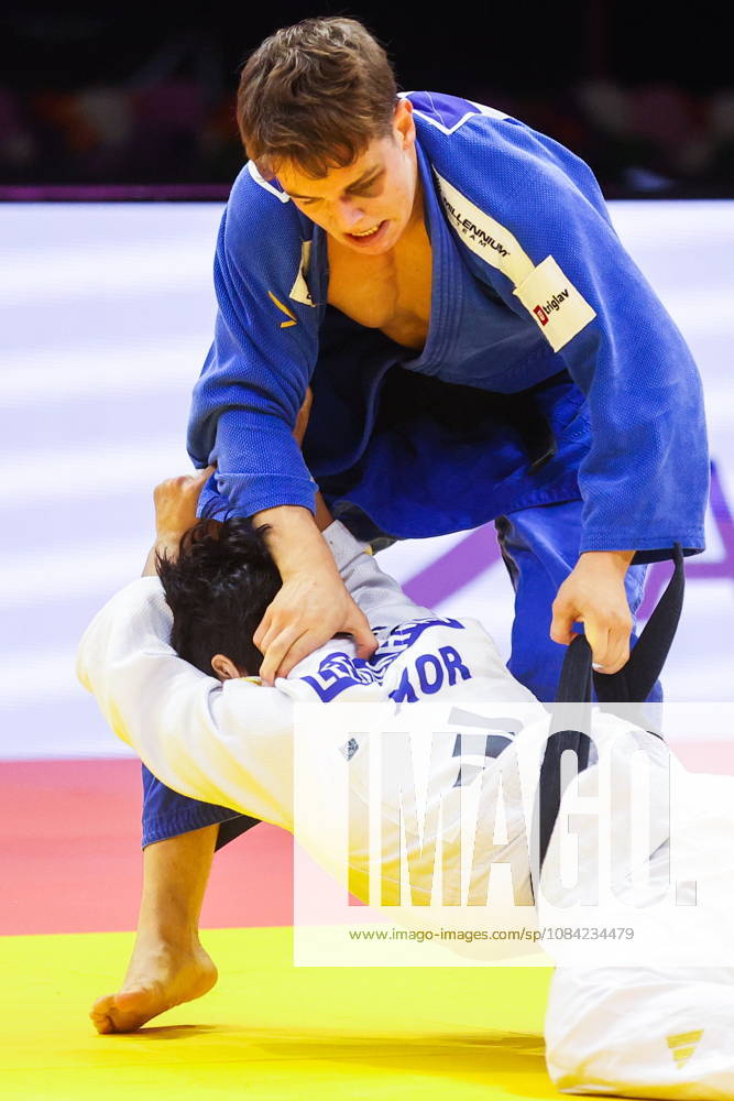 AZERBAIJAN, BAKU - OCTOBER 7, 2026: Lee Joon-hwan (front) of South Korea and Mihajlo Simin of Serbia compete in their -81 kg bout as part of the 2026 World Judo Championships at the National Gymnastics Arena 2026 World Judo Championships In Baku - ZUMAt113 20261007_zaa_t113_462