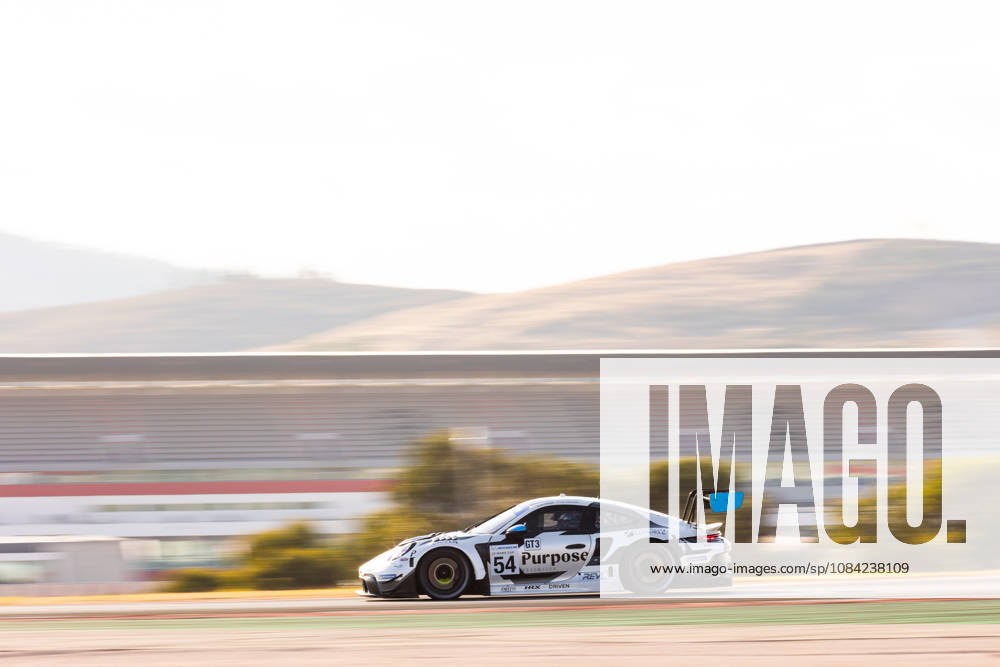 AUTO - MLC 2026 - PORTIMAO 54 KRAHN Reinhold (can), CRESSONI Matteo (ita), Dinamic GT, Porsche 911 GT3 (992) Evo, GT3, action during the 6th round of the 2026 Michelin Le Mans Cup on the Autodromo Internacional do Algarve from October 8 to 10, 2026 in Portimao, Portugal -