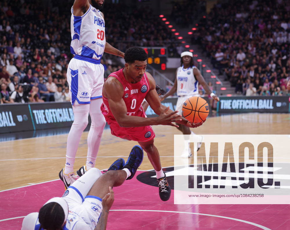 Marcus Foster Telekom Baskets Bonn vs. FC Porto - Basketball Champions League BCL Foto: Jörn Wolter