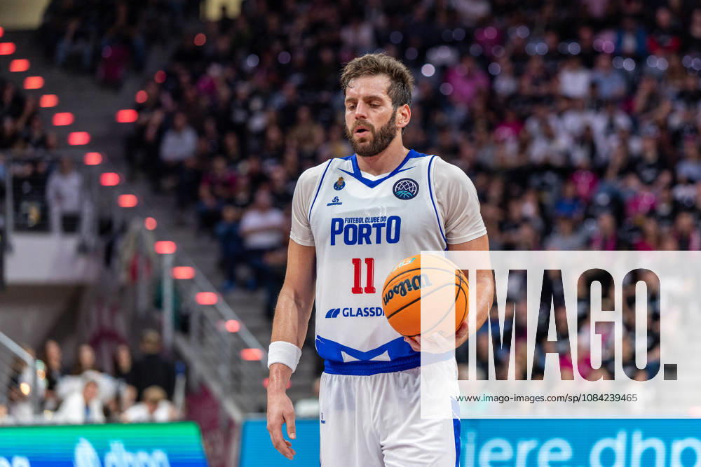 Miguel Queiroz (FC Porto, 11) Telekom Baskets Bonn vs. FC Porto, Basketball, Basketball Champions League, 01. Spieltag, 2026 2027, 07.10.2026 Telekom Baskets Bonn vs. FC Porto, Basketball, Basketball Champions League, 01. Spieltag, 2026 2027, 07.10.2026 Bonn