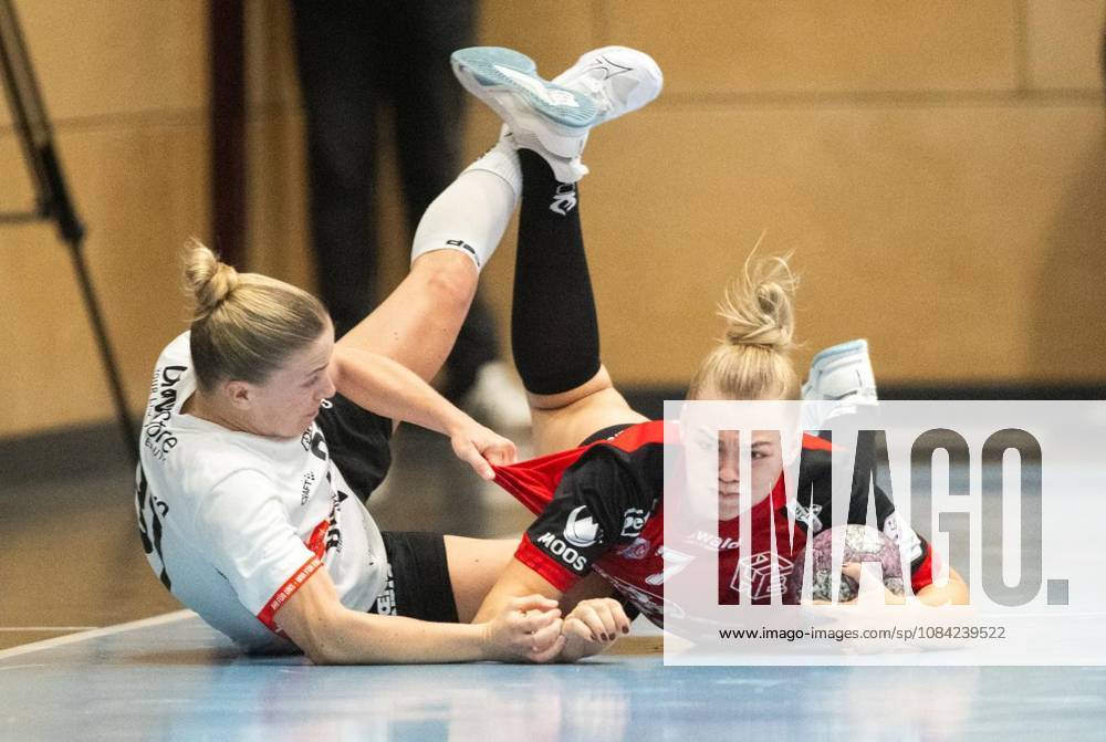 Handball Frauen 1. Bundesliga Frauen Saison 2026-2027 Salzhalle 5. Spieltag Thüringer HC - HSG Blomberg-Lippe im Foto: Lotta Heider 7 (Thüringer HC) im Zweikampf mit Alexia Hauf 31 (HSG Blomberg-Lippe) ( Deutschland Thueringen Bad Langensalza
