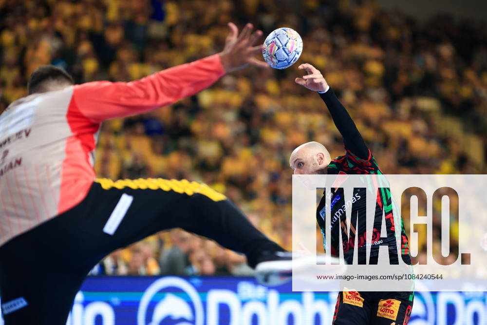 2026.10.07 Kielce Pilka reczna , Liga Mistrzow EHF , sezon 2026 27 Industria Kielce - SC Magdeburg N z Daniel Pettersson Foto Tomasz Fafara PressFocus 2026.10.07 Kielce Handball , EHF Champions League , 2026 2027 season Industria Kielce - SC Magdeburg Daniel Pettersson Credit: Tomasz Fafara PressFocus NEWSPIX.PL --- newspix.pl