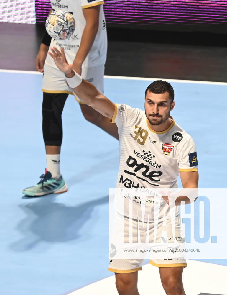 PARTIZAN vs VESZPREM ELDERAA Yehia Mohammed Yehia, handball player of Veszprem, during the EHF Champions League against Partizan Belgrade, at Aleksandar Nikolic Hall. Belgrade, 07.10.2026. photo: Nebojsa Parausic MN Press HANDBALL, EHF CHAMPIONS LEAGUE, VESZPREM, PARTIZAN Belgrade Aleksandar Nikolic Hall Serbia