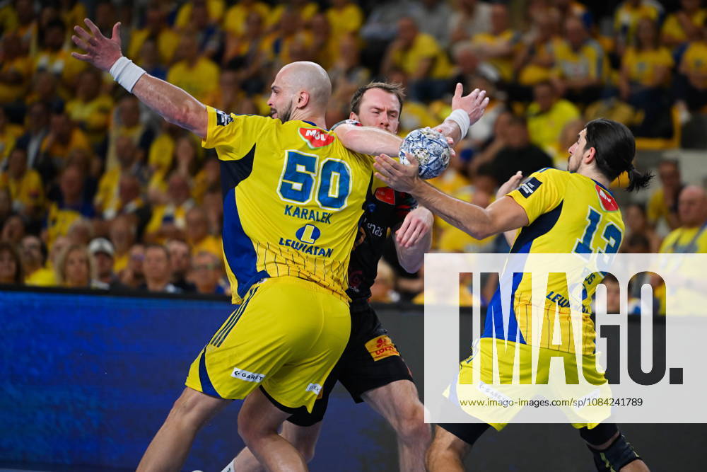 KIELCE 07.10.2026 MECZ 3. KOLEJKA RUNDA WSTEPNA LIGA MISTRZOW PILKA RECZNA MEZCZYZN SEZON 2026 2027 MENS HALDBALL PRELIMINARY ROUND EHF CHAMPIONS LEAGUE SEASON 2026 2027 MATCH: INDUSTRIA KIELCE - SC MAGDEBURG ARTSEM KARALEK FELIX CLAAR FOT. MICHAL TRZPIS 400MM.PL NEWSPIX.PL --- newspix.pl