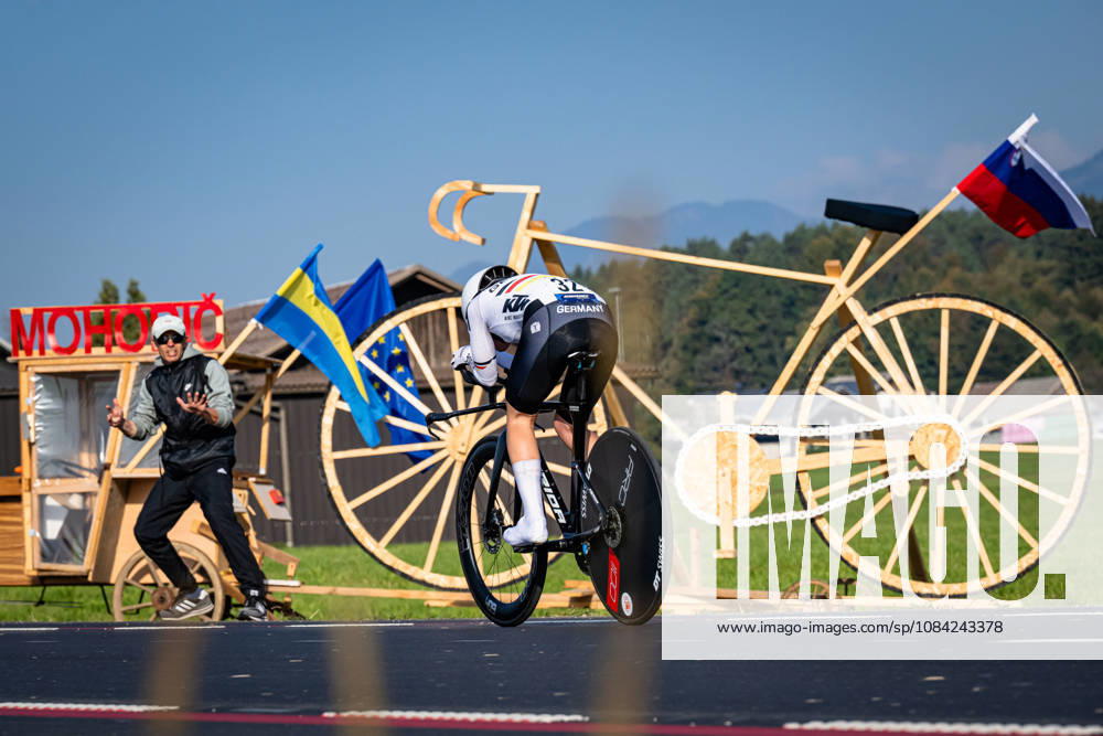 SPÄTH Charlotte: UEC Road cycling, Rad, Radsport, Strasse European Championships - Ljubljana 2026 SPÄTH Charlotte ( GER ) Germany Querformat - quer - horizontal - Landscape - Event Veranstaltung: UEC Road Cycling European Championships 2026 Ljubljana - Category Kategorie: Cycling - Road Cycling European Championships - Individual Time Trail Junior Women U19 - Location Ort: Europe Slovenia - Sencur - Å enÄur - Discipline: Individual Time Trail ( ITT ) - Distance: 22 km - Date Datum: 07.10.2026 Wednesday Day 5 -