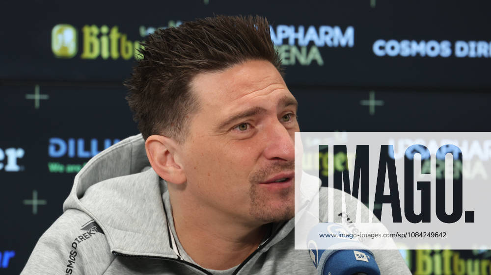 Fussball 1.Bundesliga , SV Elversberg - Pressekonferenz mit Vincent Wagner v.l. Vincent Wagner Trainer (SV 07 Elversberg) Elversberg