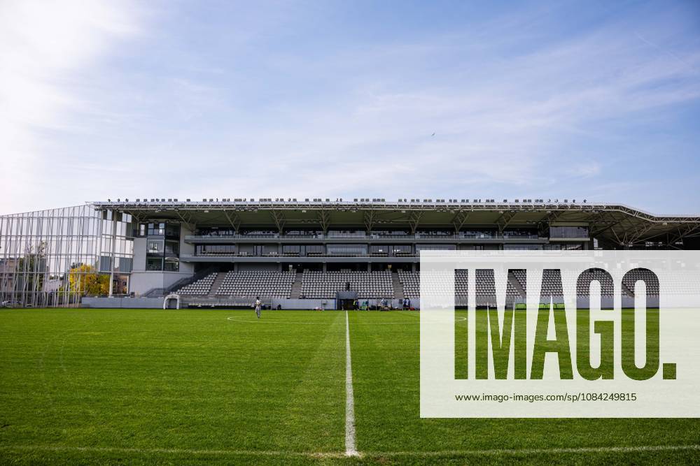 Arcul de Triumf Stadium during a training session on October 8, 2026 in Bucharest. Photo: Marius Simensen BILDBYRAN Cop 238 bbeng dam fifa women s world cup qualifier football fotball fotboll norge norway practice soccer training trening träning