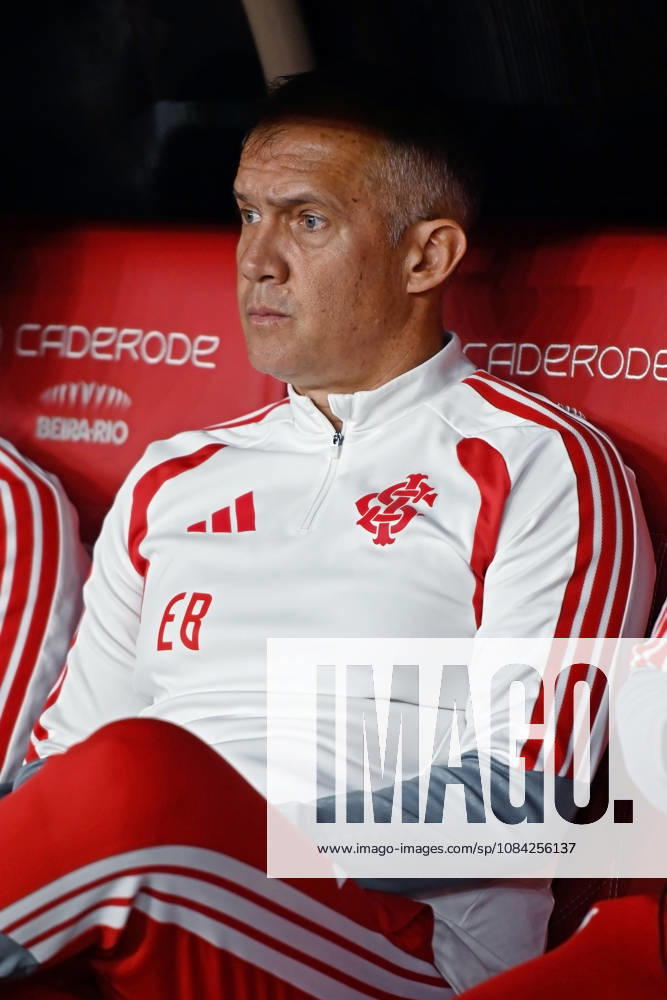 7th October 2026; Beira-Rio Stadium, Porto Alegre, Brazil; Brazilian Serie A Football, Internacional versus Corinthians; Internacional manager Eduardo Baptista looks on MaxxPeixoto DiaEsportivo