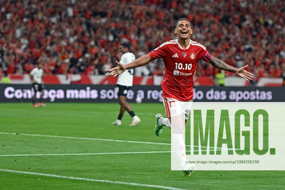 7th October 2026; Beira-Rio Stadium, Porto Alegre, Brazil; Brazilian Serie A Football, Internacional versus Corinthians; Alan Patrick of Internacional celebrates his goal in the 77th minute to go up 2-0 MaxxPeixoto DiaEsportivo