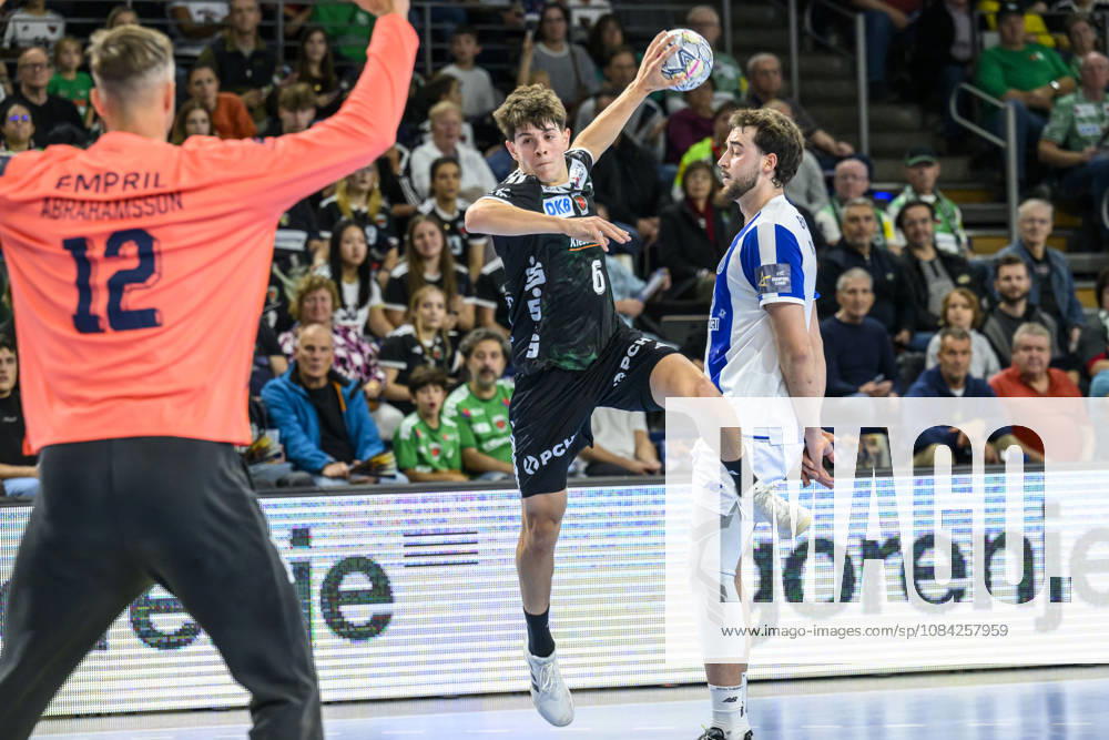 Im Bild v.l.: Leo Prantner (Fuechse Berlin, 06), GER, Berlin, Handball, Füchse Berlin vs FC Porto, EHF Champions League, 3. Spieltag der Gruppe A , in der Max Schmeling Halle, Am Falkplatz 1, 08.10.2026,