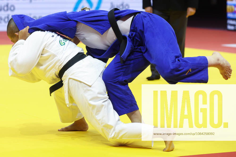 AZERBAIJAN, BAKU - OCTOBER 8, 2026: Ai Tsunoda Roustant (L) of Spain and Michaela Polleres of Austria compete in their -70 kg bout as part of the 2026 World Judo Championships at the National Gymnastics Arena 2026 World Judo Championships In Baku - ZUMAt113 20261008_zaa_t113_609