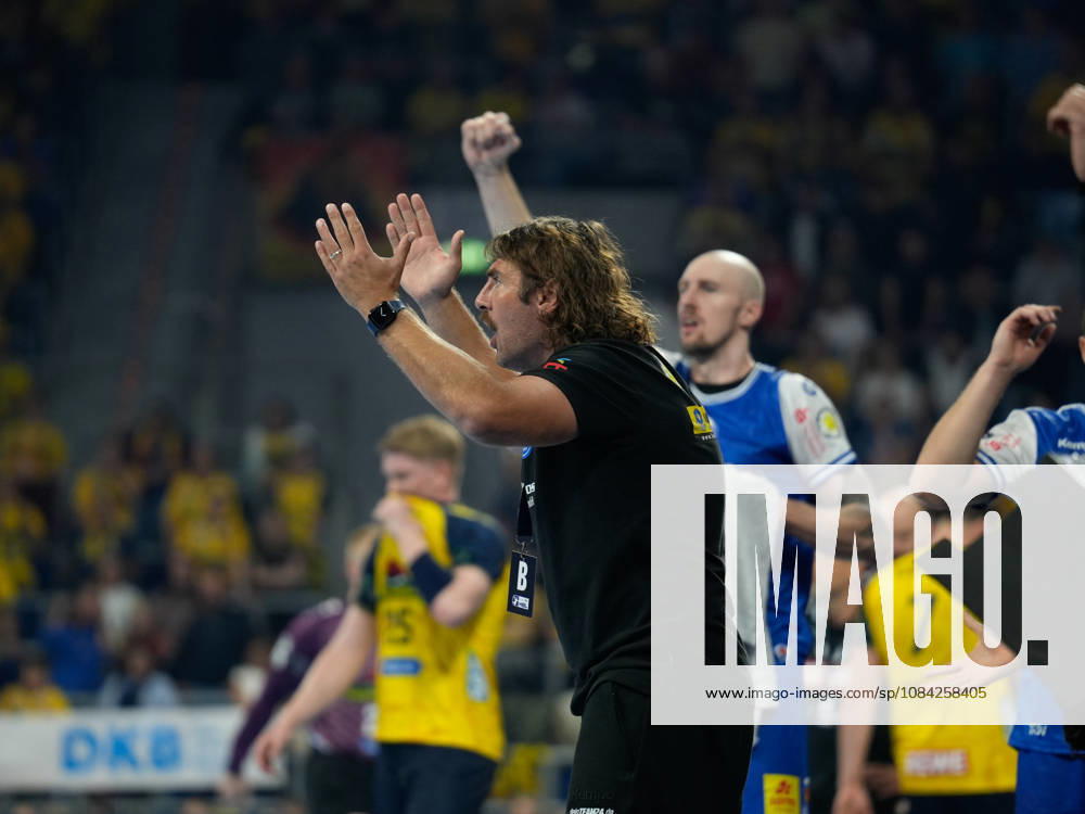 Handball Opel HBL, Rhein-Neckar Loewen - ThSV Eisenach v.l. Sebastian Hinze (Trainer ThSV Eisenach)