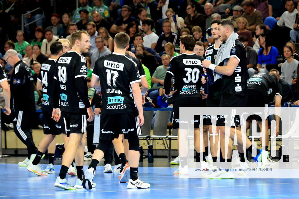 GER Deutschland, Handball, EHF Champions League, 08.10.2026, Saison 2026 2027, Berlin, Fuechse Berlin vs FC Porto Fuechse-Spielerkreis nordphoto GmbH Engler Berlin Max-Schmeling-Halle Berlin Deutschland