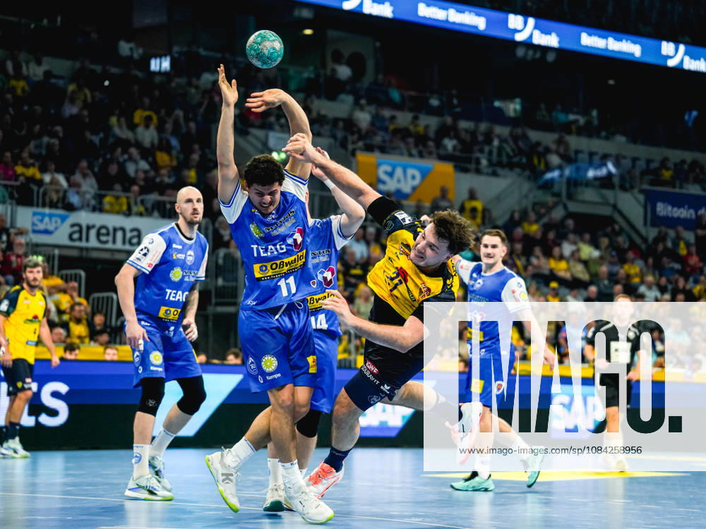 Handball Opel HBL, Rhein-Neckar Loewen - ThSV Eisenach v.l. Aron Seesing (Rhein-Neckar Löwen)
