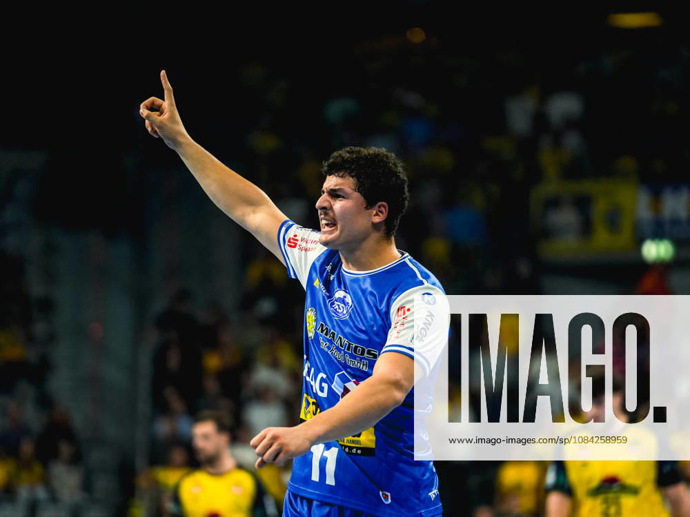 Handball Opel HBL, Rhein-Neckar Loewen - ThSV Eisenach v.l. Gian Attenhofer (ThSV Eisenach)