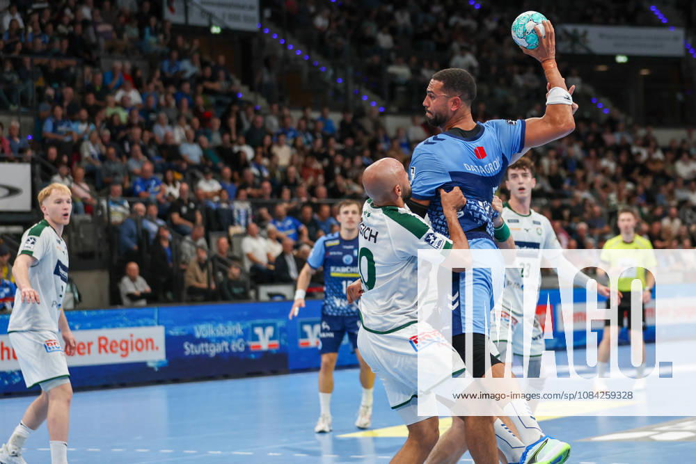 Philipp Ahouansou (TVB Stuttgart, 5) GER, TVB Stuttgart vs. HSG Wetzlar, Handball, Opel Handball-Bundesliga, 8. Spieltag, Spielzeit 2026 2027, 08.10.2026 GER, TVB Stuttgart vs. HSG Wetzlar, Handball, Opel Handball-Bundesliga, 8. Spieltag, Spielzeit 2026 2027, 08.10.2026 Stuttgart