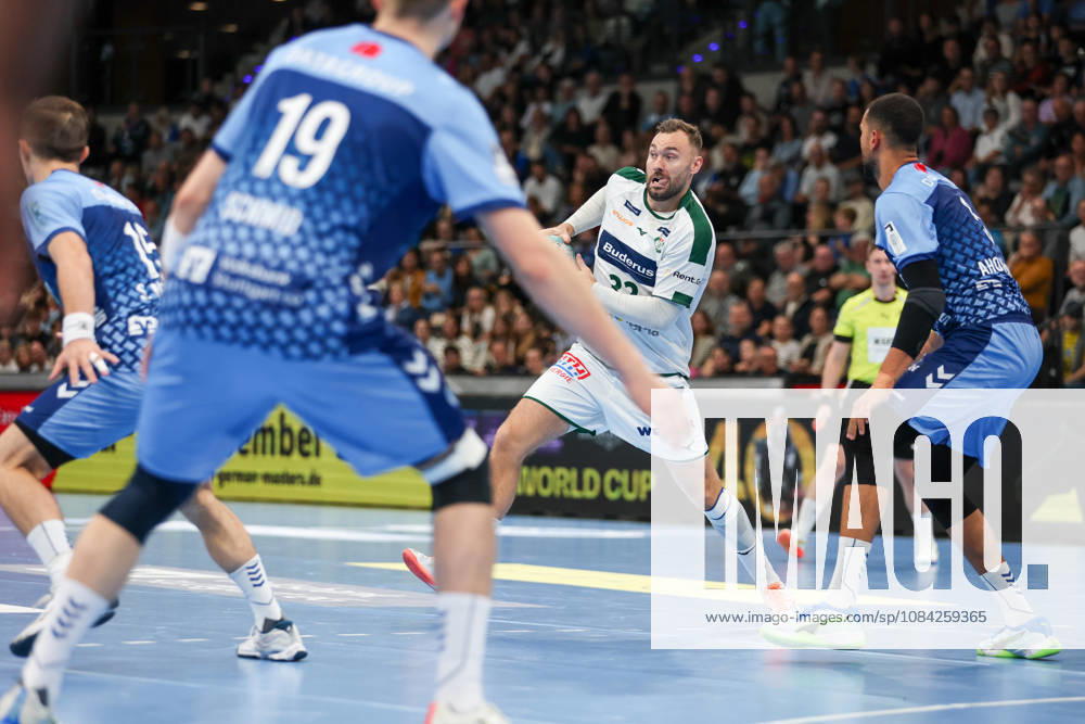 Jona Schoch (HSG Wetzlar, 22) GER, TVB Stuttgart vs. HSG Wetzlar, Handball, Opel Handball-Bundesliga, 8. Spieltag, Spielzeit 2026 2027, 08.10.2026 GER, TVB Stuttgart vs. HSG Wetzlar, Handball, Opel Handball-Bundesliga, 8. Spieltag, Spielzeit 2026 2027, 08.10.2026 Stuttgart
