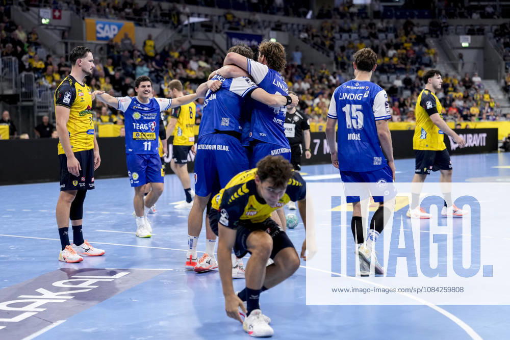 Spieler vom ThSV Eisenach, Jubel, jubeln, jubelt, celebration, Freude, freuen, freut sich, zuversichtlich, optimistisch, positiv, Spielszene, 08.10.2026, Mannheim (Deutschland), Handball, Bundesliga, Rhein-Neckar Löwen - ThSV Eisenach