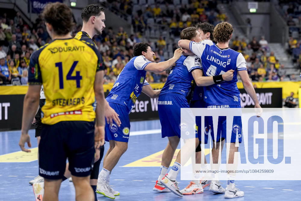 Spieler vom ThSV Eisenach, Jubel, jubeln, jubelt, celebration, Freude, freuen, freut sich, zuversichtlich, optimistisch, positiv, Spielszene, 08.10.2026, Mannheim (Deutschland), Handball, Bundesliga, Rhein-Neckar Löwen - ThSV Eisenach