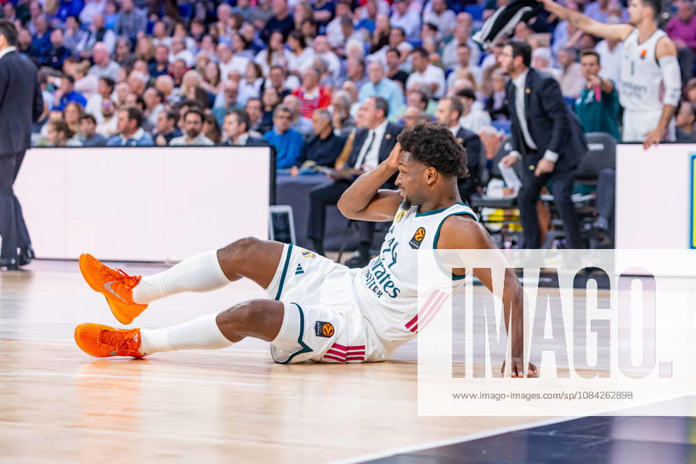 ESP: Euroleague Real Madrid v Partizan Belgrade Andres Feliz of Real Madrid during the Euroleague match between Real Madrid and Partizan Mozzart Bet Belgrade played at Movistar Arena Stadium on October 8 2026 in Madrid Spain Madrid Spain Basketball