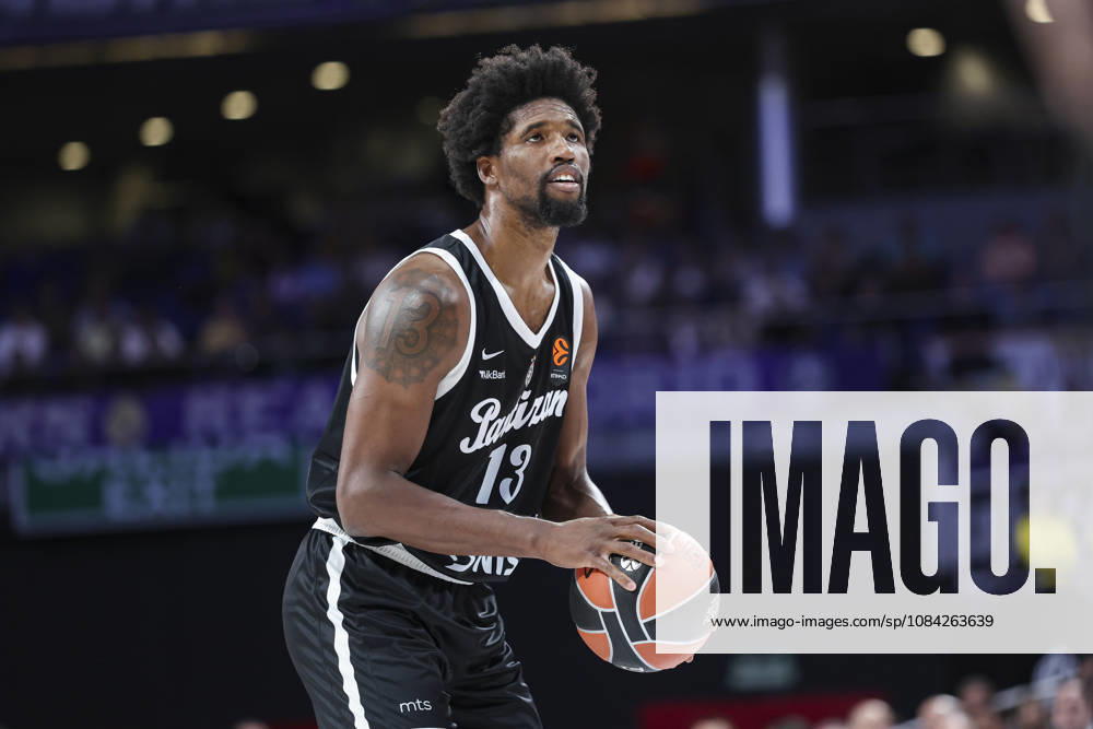 Kevarrius Hayes of Partizan Mozzart Bet Belgrade in action during the Euroleague Basketball Regular Season Round 4 game between Real Madrid v Partizan Mozzart Bet Belgrade at Movistar Arena on October 08, 2026 in Madrid, Spain. Madrid Spain - ZUMAa181 20261008_zaa_a181_246