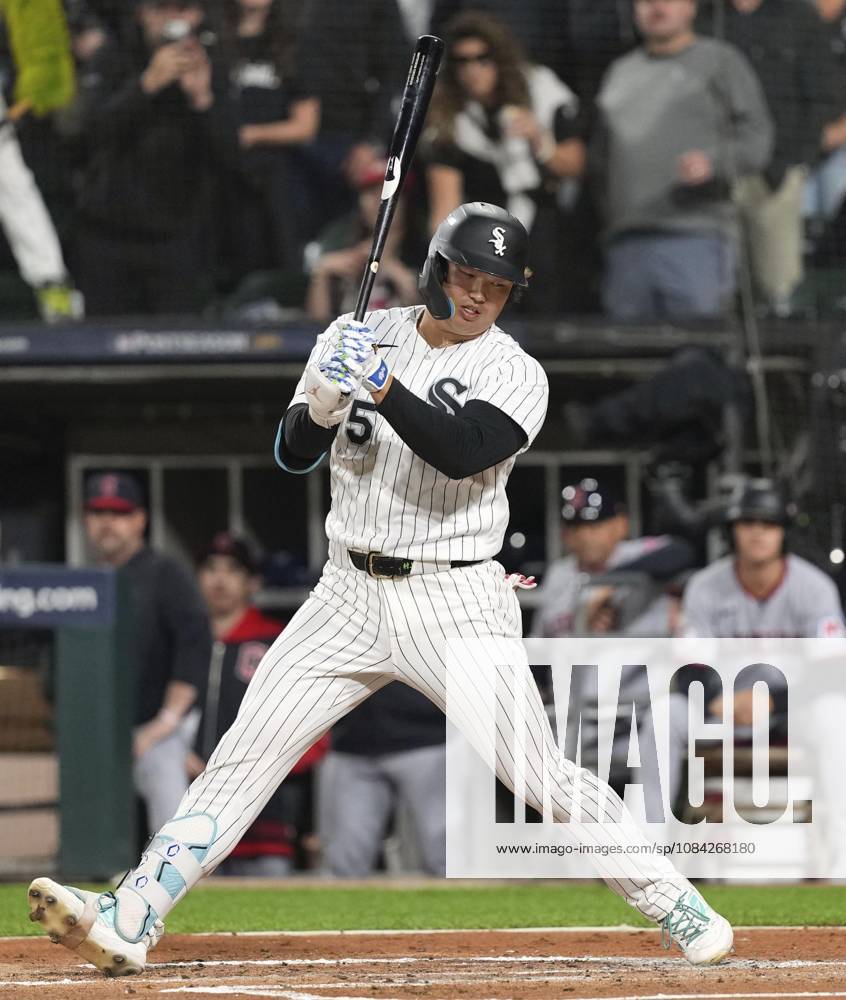 Baseball: Division Series between Guardians and White Sox Chicago White Sox first baseman Munetaka Murakami reacts after striking out in the first inning of Game 4 of the American League Division Series against the Cleveland Guardians at Rate Field in Chicago on Oct. 8, 2026. A14AA0005630506P