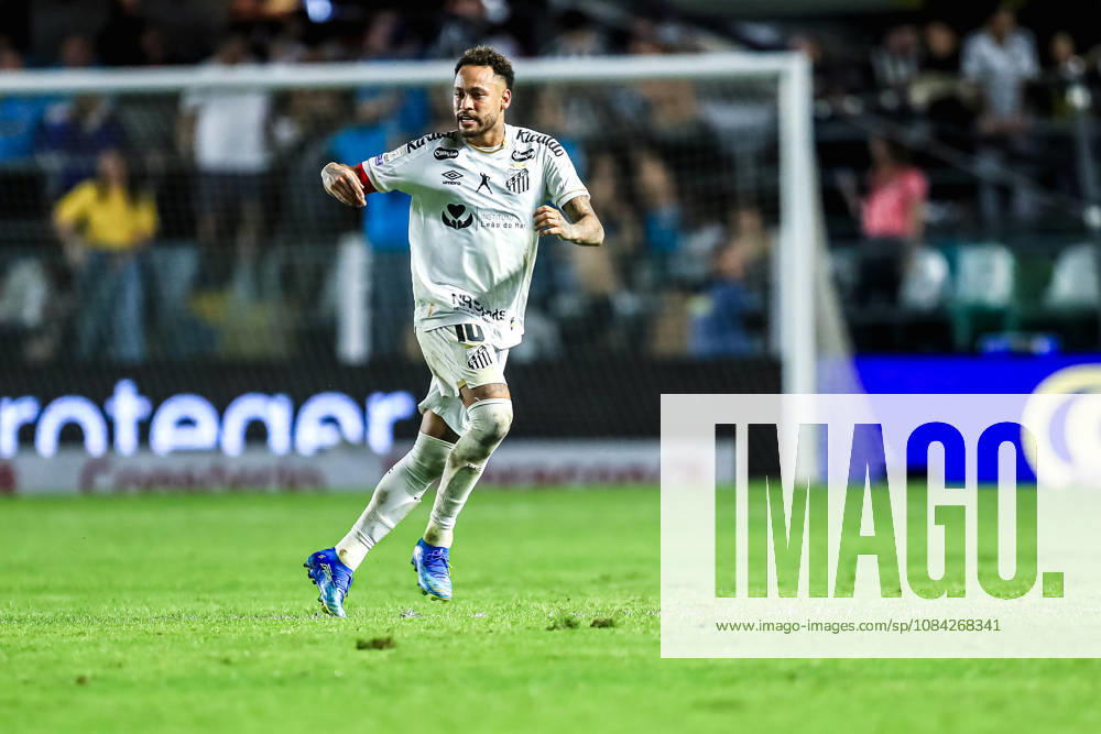 SoO PAULO (SP), BRAZIL OCTOBER 10: Santos player Neymar Jr. during the match between Santos and Flamengo in the 2026 Brazilian Championship at Vila Belmiro Stadium in Santos (SP), Brazil, on Thursday, October 10, 2026., Credit:Marco Miatelo Avalon