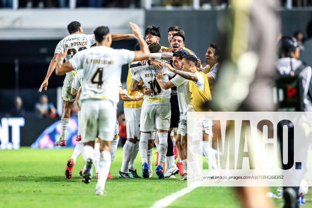 SoO PAULO (SP), BRAZIL OCTOBER 10: Santos player Neymar Jr. during the match between Santos and Flamengo in the 2026 Brazilian Championship at Vila Belmiro Stadium in Santos (SP), Brazil, on Thursday, October 10, 2026., Credit:Marco Miatelo Avalon
