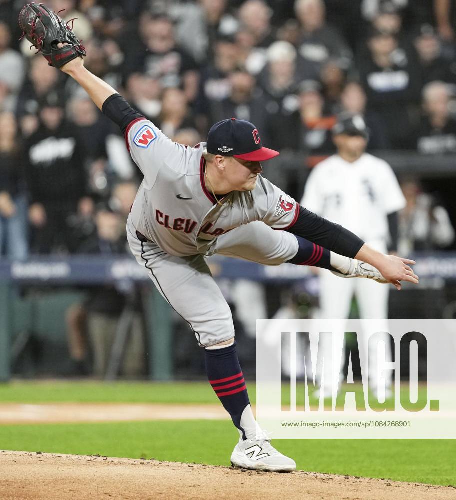 Baseball: Division Series between Guardians and White Sox Cleveland Guardians starter Parker Messick pitches during Game 4 of the American League Division Series against the Chicago White Sox at Rate Field in Chicago on Oct. 8, 2026. A14AA0005630517P
