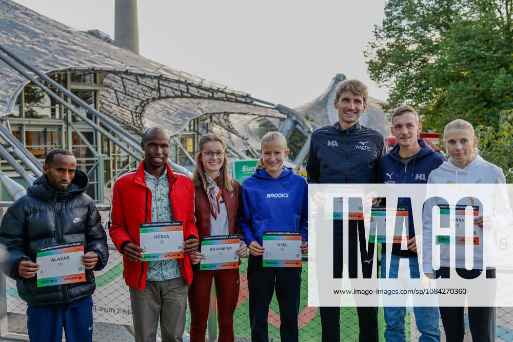 Pressekonferenz München Marathon 2026; München, 09.10.2026 Alazar TEREFA (ETH), Hosea Tuwei (KEN), Katharina Saathoff (GER), Nina Reuter (GER), Erik Hille (GER), Tom Thurley (GER), Hanna LINDHOLM (SWE), im Vorfeld des München Marathons. Erik Hille und Tom Thurley laufen den Halbmarathon wobei Erik Hille den Lauf als Vorbereitunlauf für den Valencia Marathon nutzt Foto während der Pressekonferenz München Marathon 2026; München