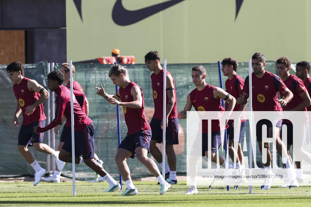Dani Olmo and Gavi during the training day of FC Barcelona, Barca ahead the Spanish League, Laliga EA Sports, football match against Getafe CF at Ciudad Esportiva Joan Gamper on October 09, 2026 in Sant Joan Despi, Barcelona, Spain. FC Barcelona Training And press conference, PK, Pressekonferenz - LaLiga EA Sports - ZUMAa181 20261009_zaa_a181_003